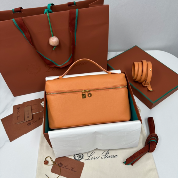 로로피아나 선데이 모닝 스무드 카프스킨 엑스트라 백 오렌지 L27