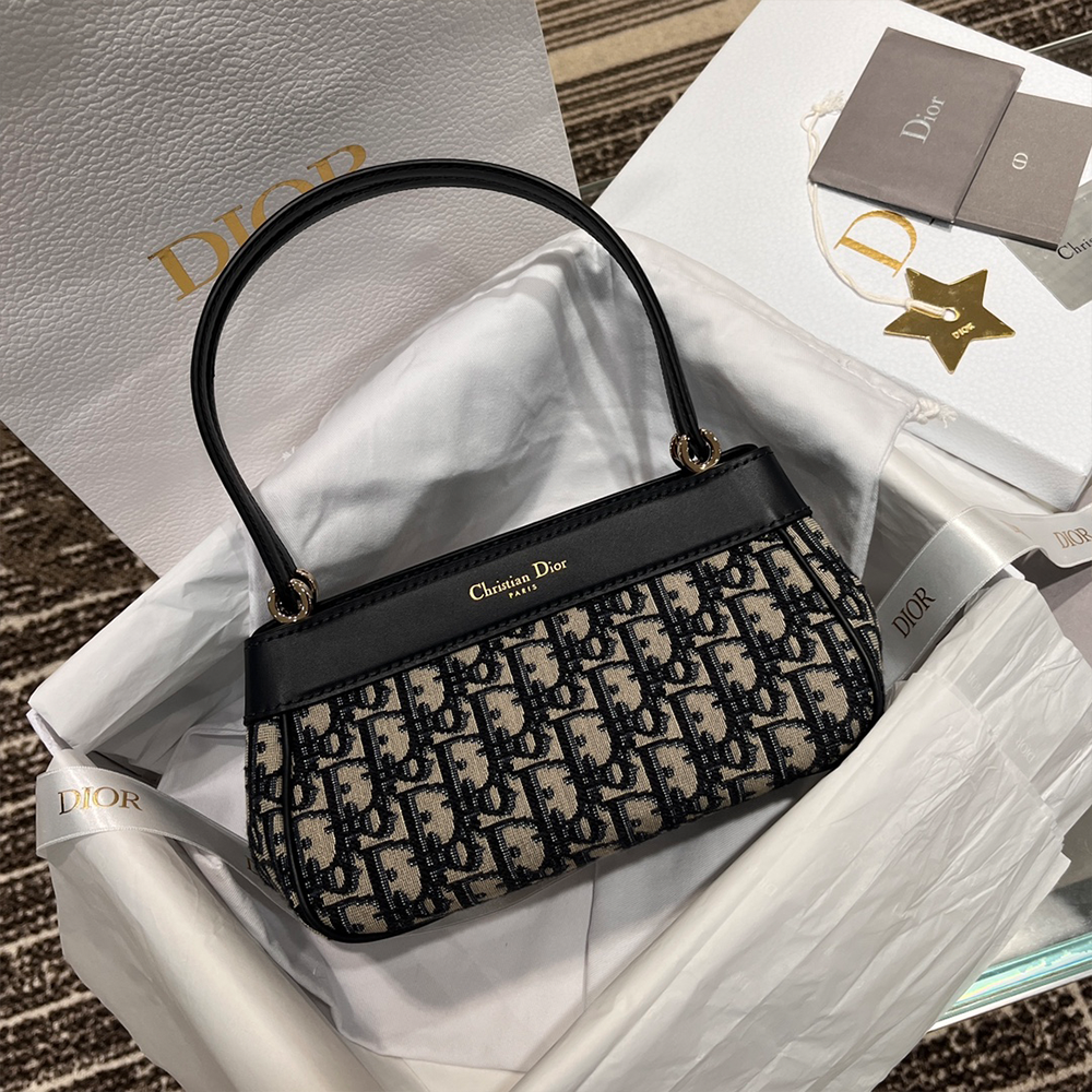 디올 스몰 키 백 블루 오블리크 자카드 & 스무스 송아지 가죽