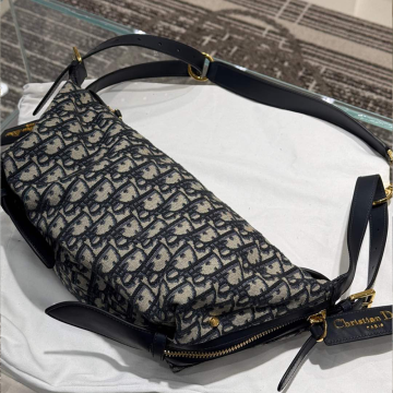 디올 D-Journey 오블리크 스몰 백 M2416UTZQ