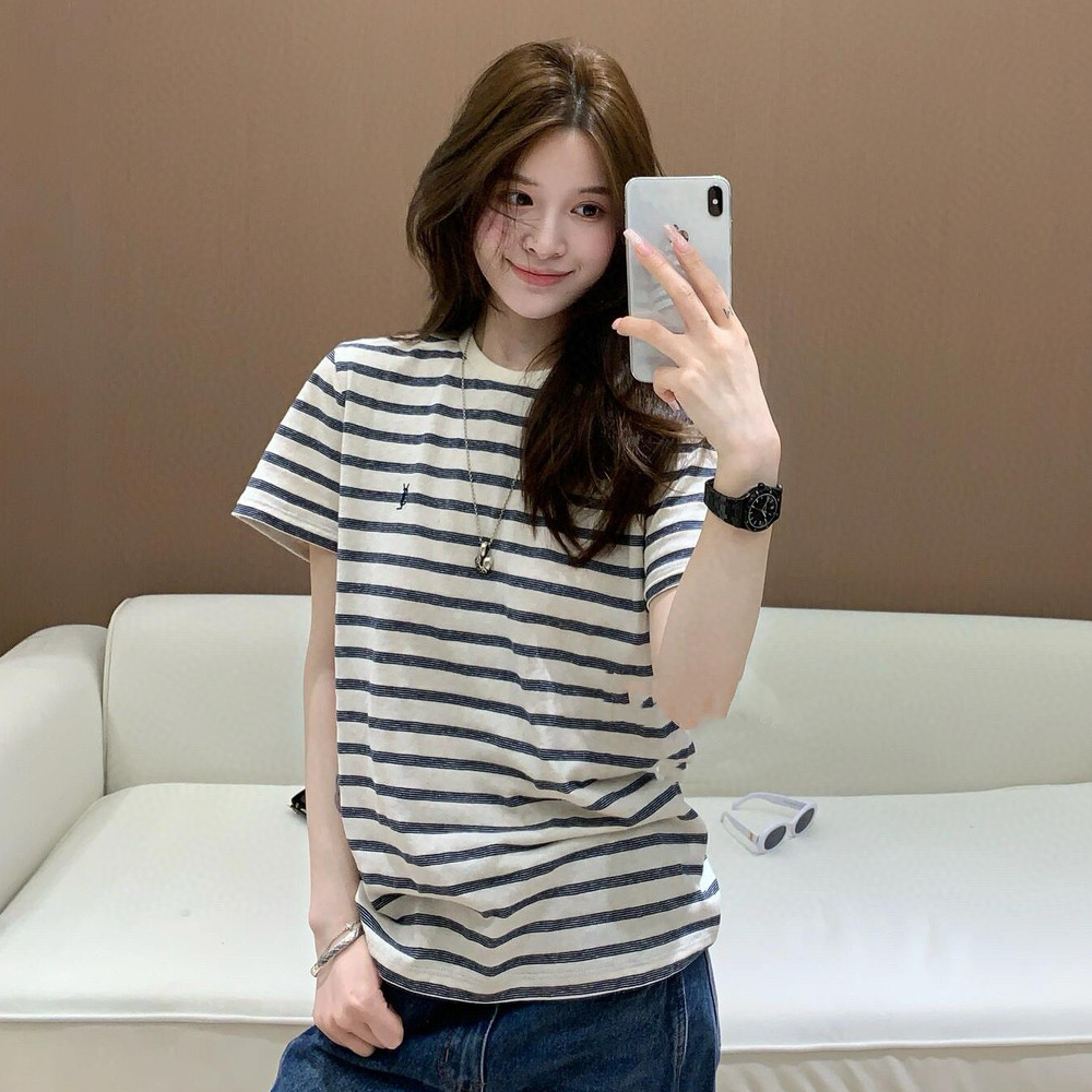 생로랑 저지 소재의 스트라이프 모노그램 티셔츠