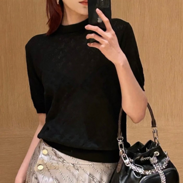 루이비통 모노그램 자카드 숏 슬리브 스웨터