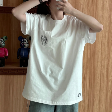 크롬하츠 홀스슈 로고 백 풀 프린팅 티셔츠 화이트