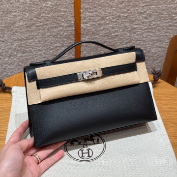 올수공 에르메스 미니 켈리 포쉐트 Noir 스위프트 가죽 실버 하드웨어