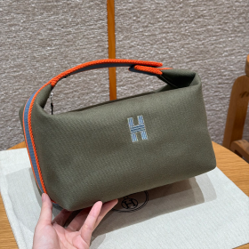 올수공 에르메스 브리드 어 브랙 파우치 GM Vert Forêt 페브릭 실버 하드웨어