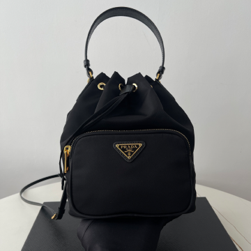 프라다 벨라 듀엣 리나일론 버킷백 1BH038