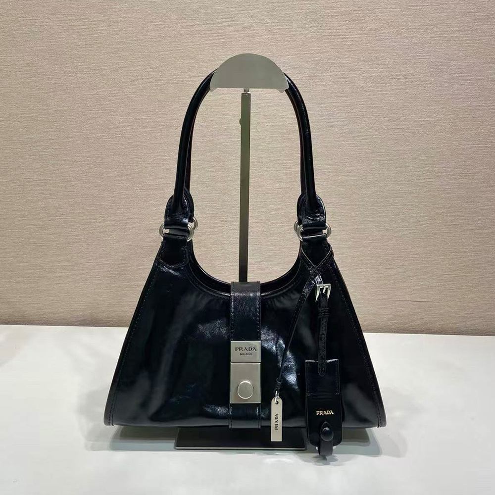 최고퀄 프라다 스몰 가죽 토트백 블랙 1BG580